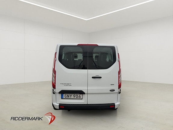 Ford Transit Custom 8 of 30