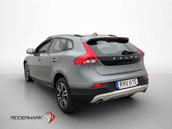 Volvo V40 Cross Country 6 of 27