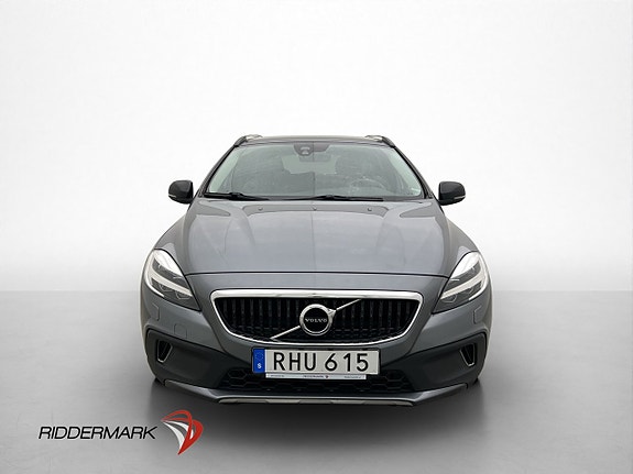 Volvo V40 Cross Country 2 of 27