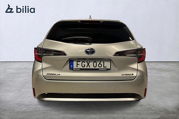 Toyota Corolla 5 of 21