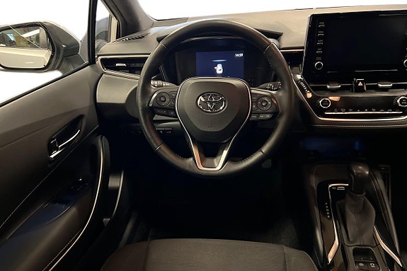 Toyota Corolla 11 of 21