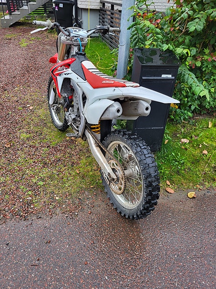 Honda CRF450RD 3 of 3