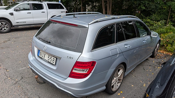 Mercedes-Benz C200 4 of 4