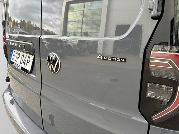 Volkswagen Caddy 15 of 16