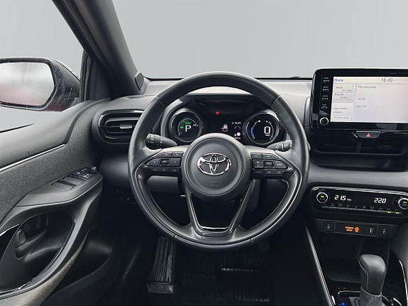 Toyota Yaris 9 of 10
