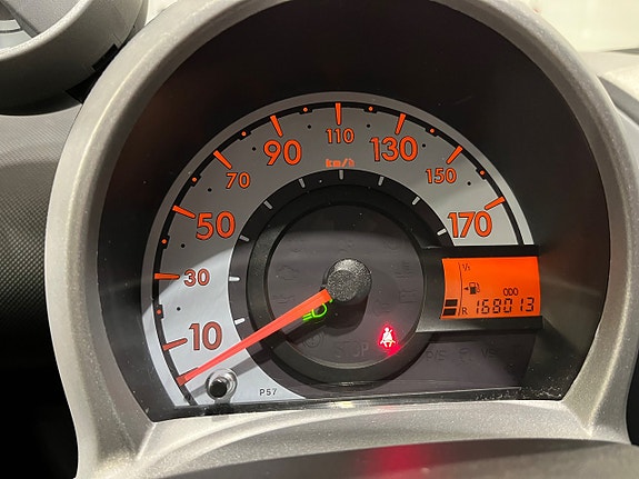 Toyota Aygo 14 of 16
