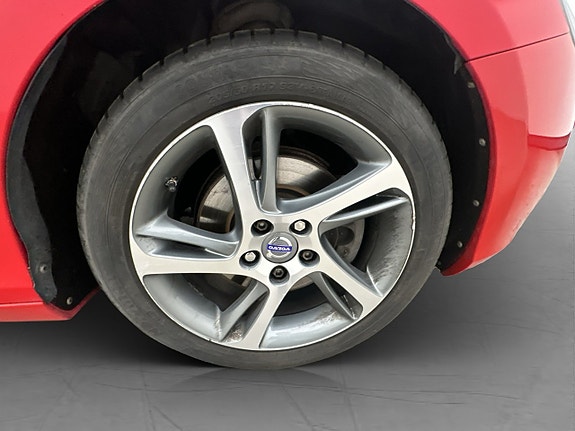 Volvo V40 28 of 28