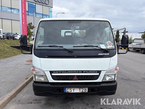 Bärgningsbil Mitsubishi Fuso 2 of 6