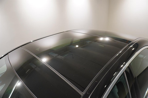Mercedes-Benz E220 d 12 of 14