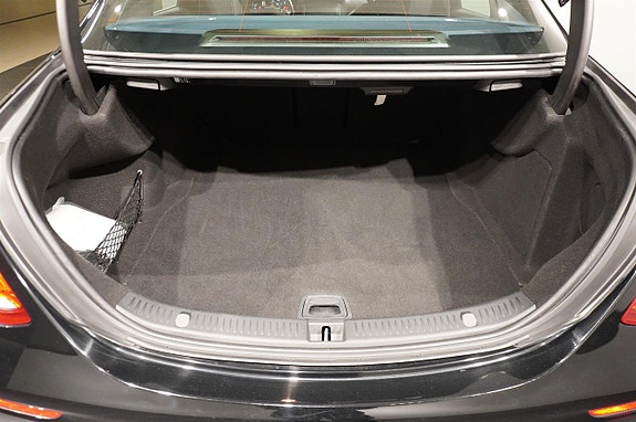 Mercedes-Benz E220 d 6 of 14