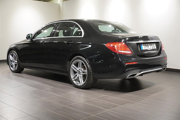Mercedes-Benz E220 d 3 of 14