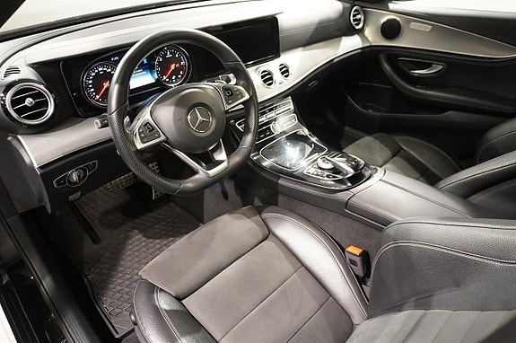 Mercedes-Benz E220 d 4 of 14