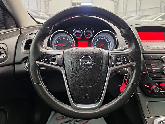 Opel Insignia 21 of 25
