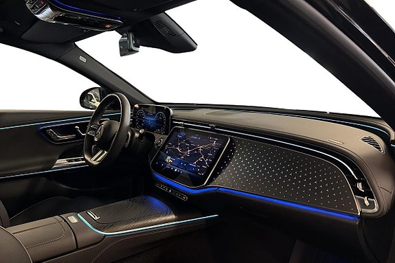 Mercedes-Benz E300 19 of 27