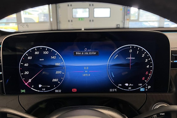Mercedes-Benz E300 13 of 27