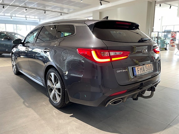 Kia Optima 7 of 30