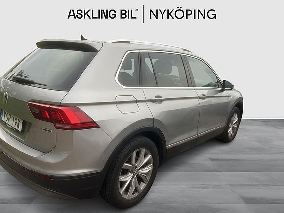 Volkswagen Tiguan 8 of 10
