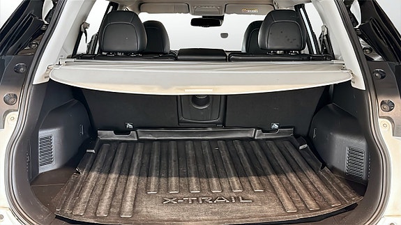 Nissan X-Trail 10 of 13