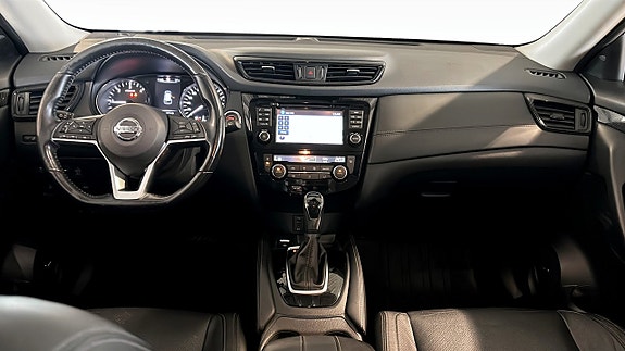 Nissan X-Trail 4 of 13