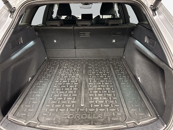 Toyota Corolla 10 of 15
