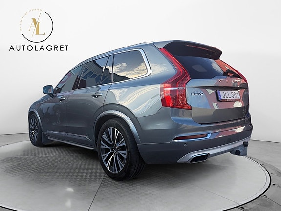 Volvo XC90 4 of 23