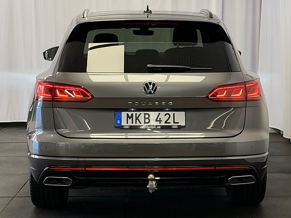 Volkswagen Touareg 5 of 19
