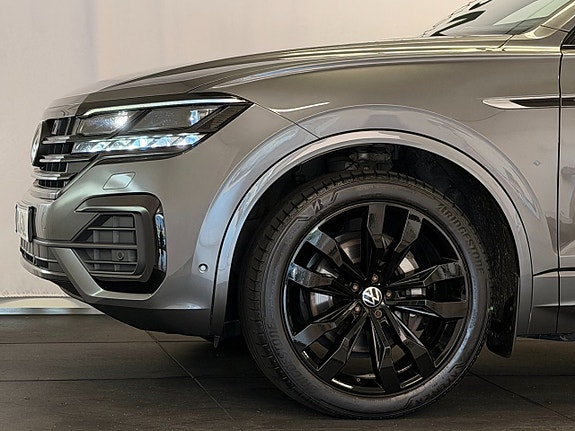 Volkswagen Touareg 8 of 19