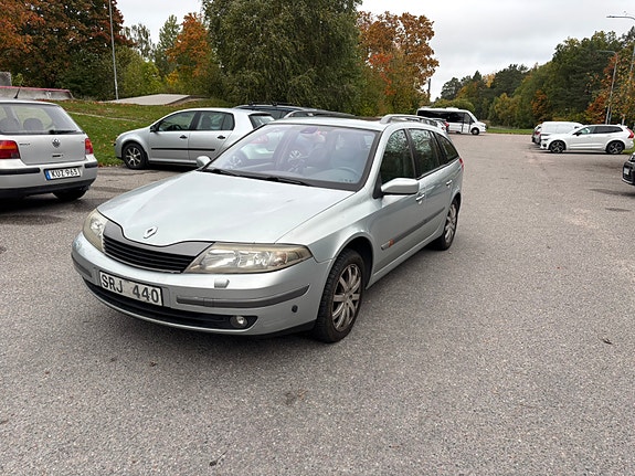 Renault Laguna 4 of 8