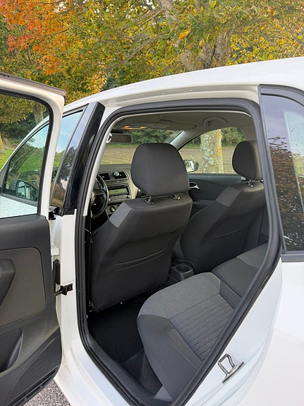 Volkswagen Polo 6 of 10
