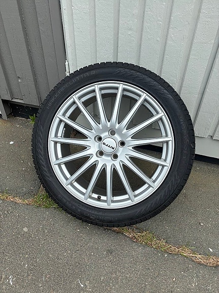 Polestar 2 14 of 14