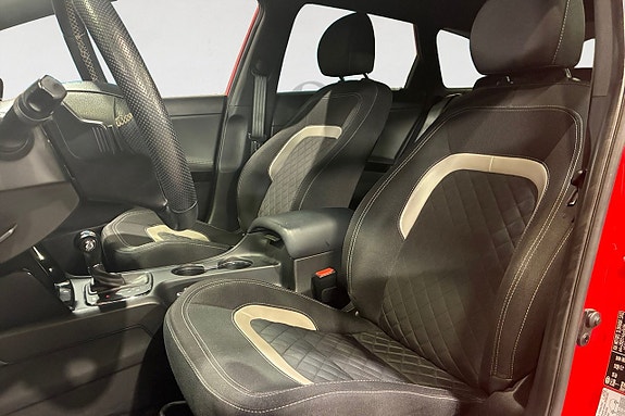 Kia Ceed 3 of 17