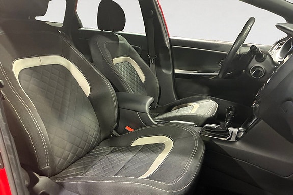 Kia Ceed 16 of 17