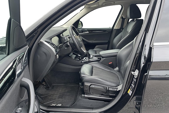 BMW X3 13 of 27