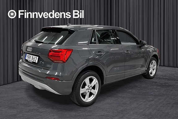 Audi Q2 3 of 19