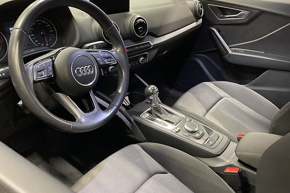 Audi Q2 7 of 19