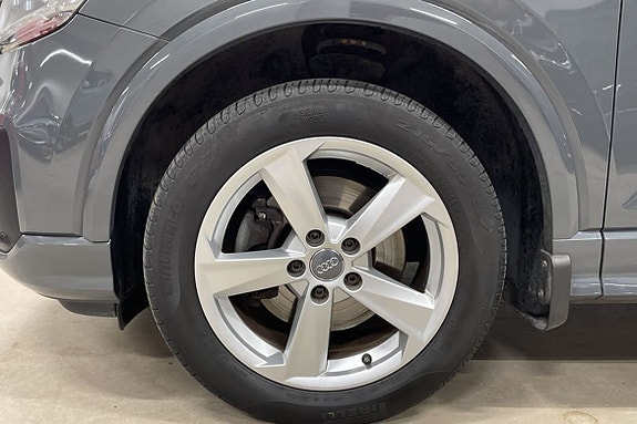 Audi Q2 6 of 19