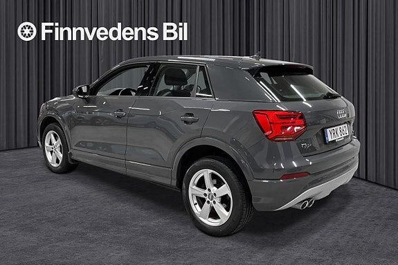 Audi Q2 4 of 19