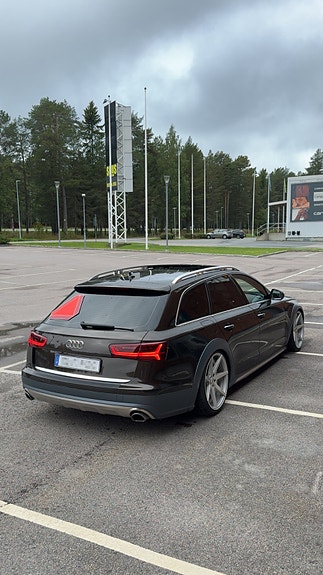 Audi A6 allroad 2 of 15