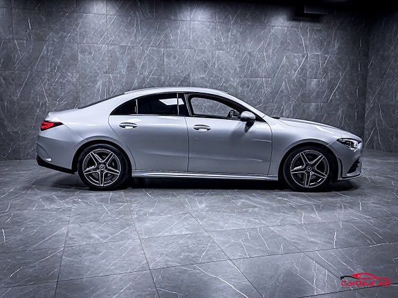 Mercedes-Benz CLA200 8 of 28