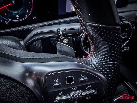 Mercedes-Benz CLA200 22 of 28