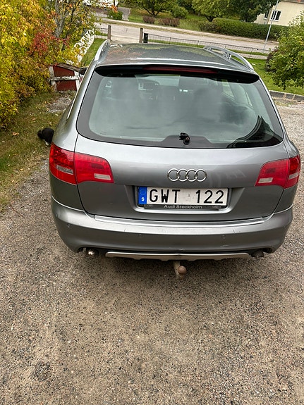 Audi A6 allroad 2 of 8