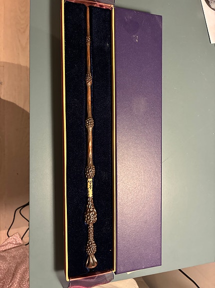Product image 1 of 4