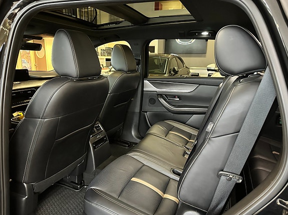 Mazda CX-80 15 of 16