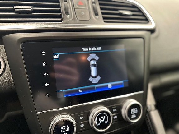 Renault Kadjar 16 of 19