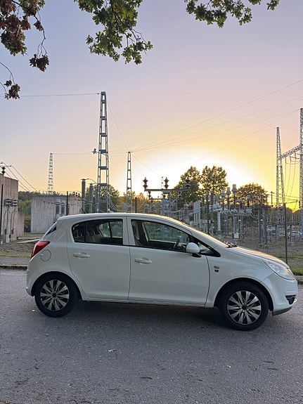 Opel Corsa 5 of 15