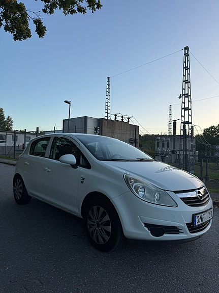 Opel Corsa 4 of 15
