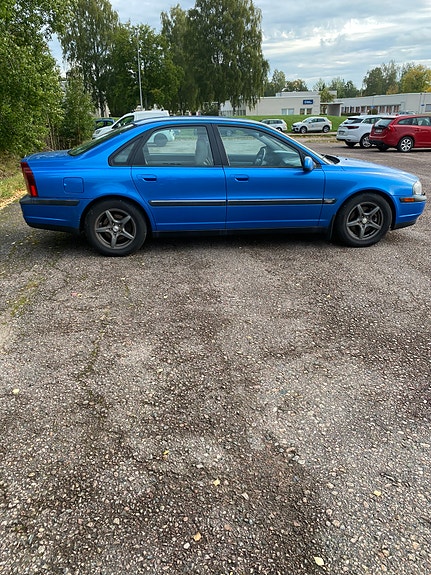 Volvo S80 4 of 12
