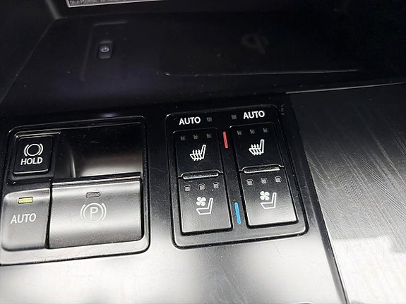 Lexus RX450h 19 of 24