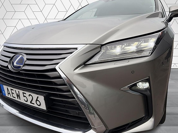 Lexus RX450h 24 of 24