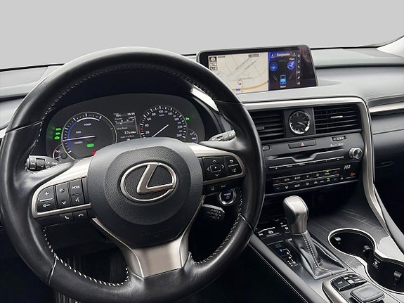 Lexus RX450h 17 of 24